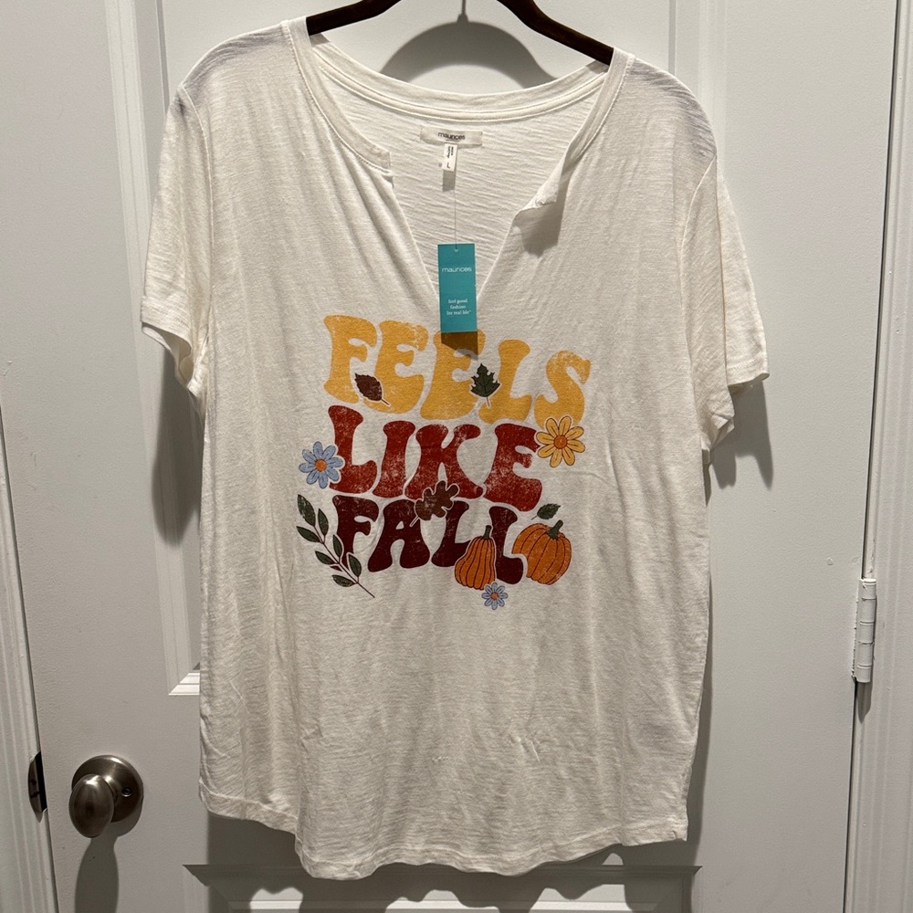 Maurice’s Cream Graphic Tee - Feels Like Fall